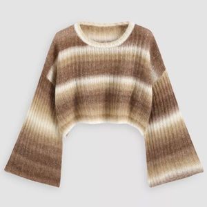 Gradient Stripe bell sleeve sweater